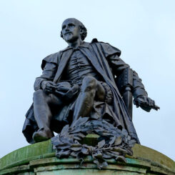 The Rotten Teeth of Shakespeare’s Time